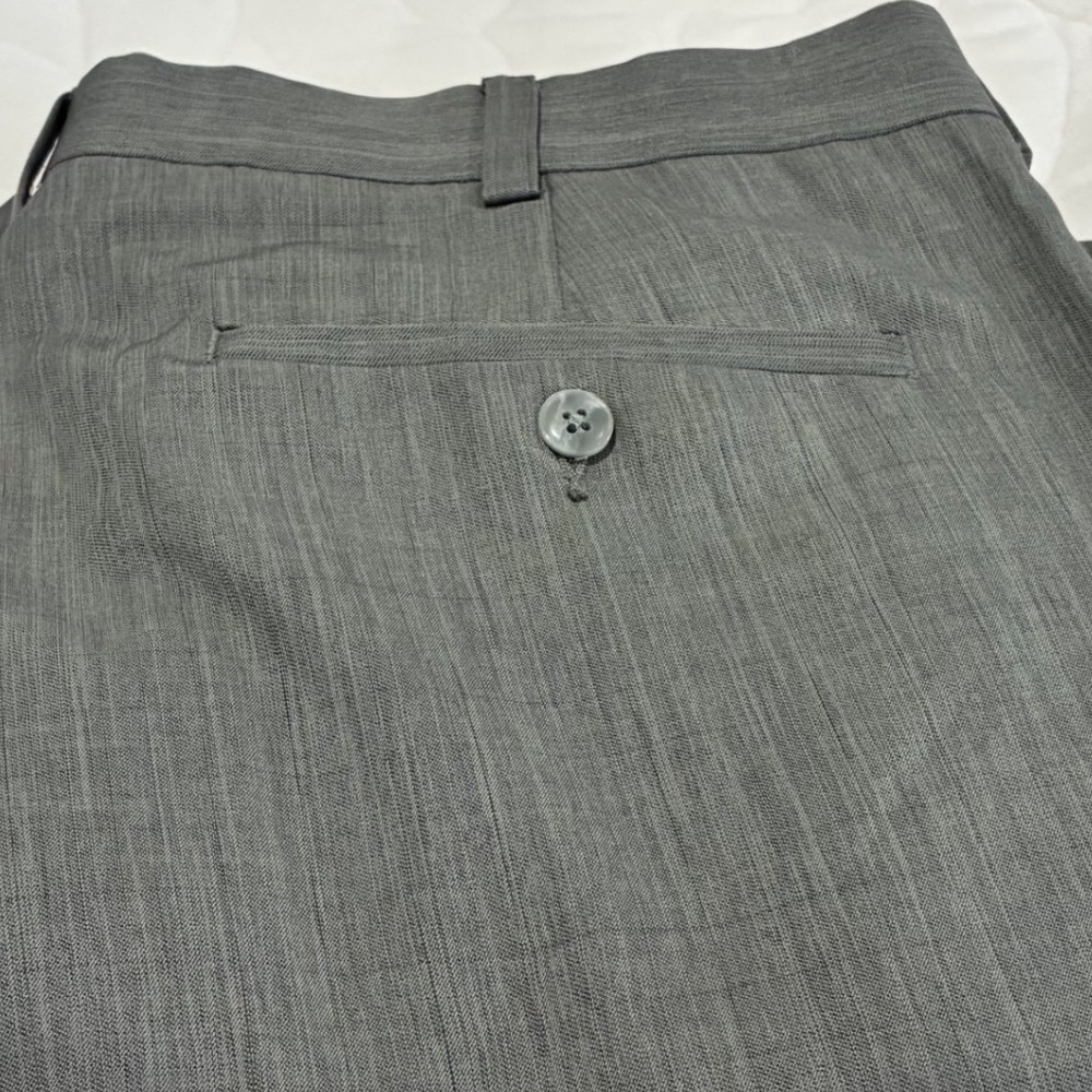 Roundtree & Yorke Easy Care Men's Gray Dress Pants Size 38x30‎ Office Career